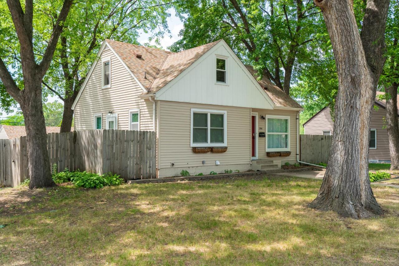 Contempo Cottage Minneapolis Exterior photo