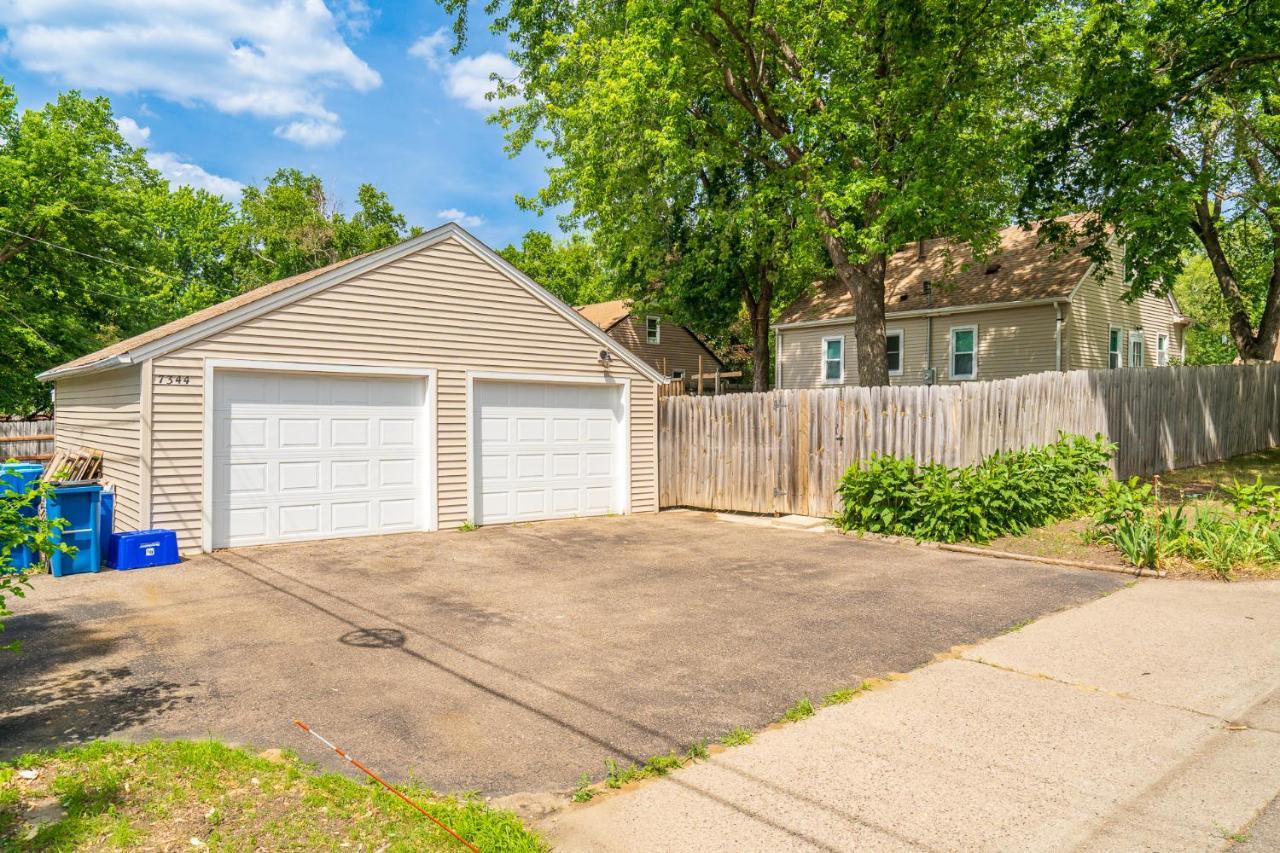 Contempo Cottage Minneapolis Exterior photo