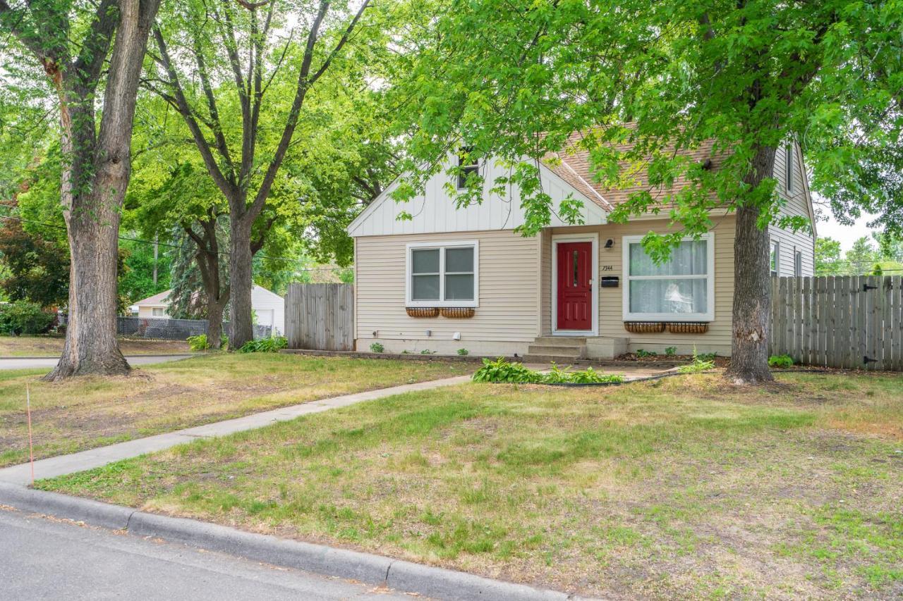 Contempo Cottage Minneapolis Exterior photo